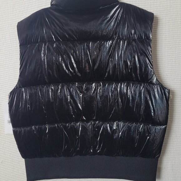 NWT Puffy Vest Womens CALVIN KLEIN Shiny Black Nylon Poly Size XL - Picture 2 of 16